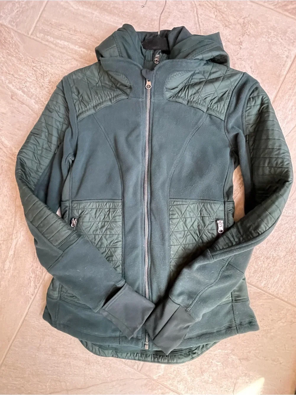 🦄 RARE Lululemon Fleecy Keen Jacket III Dark Fuel / Fuel Green Size 8